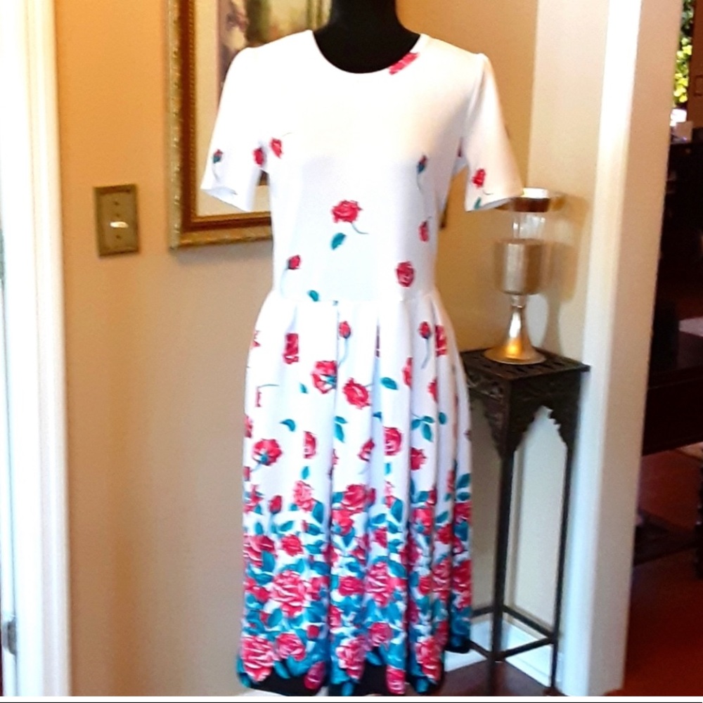 🌹NEW LulaRoe Amelia swing dress • pockets• Rose Dip• HTF• Rare• Unicorn